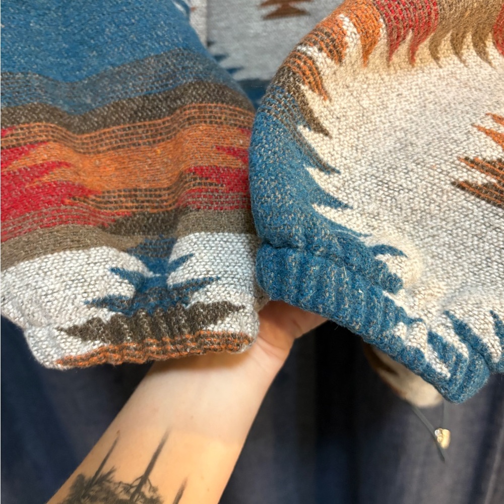 Cozy Multicolor Patterned Women's Pullover - image 3